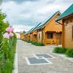 Domki, I Restauracja Wloczega بيت خشبي غونسكي
