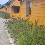 Domki, I Restauracja Wloczega غونسكي