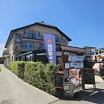 Domki, I Restauracja Wloczega * Gąski