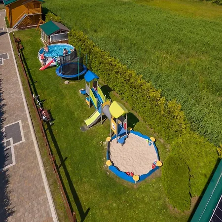 Domki, I Restauracja Wloczega ロッジ *