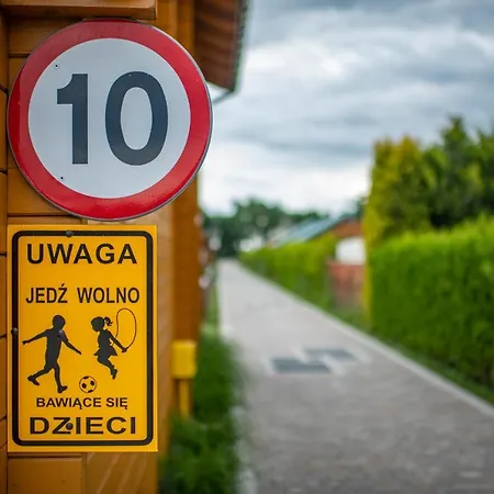 Domki, I Restauracja Wloczega *