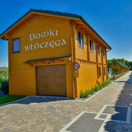 Domki, I Restauracja Wloczega ロッジ