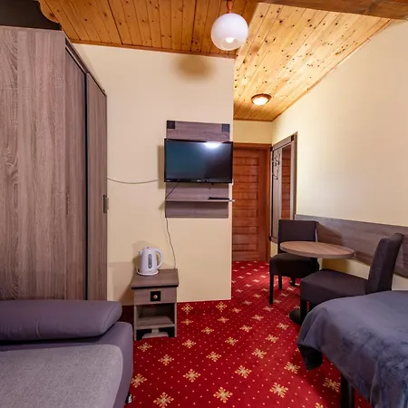 ロッジ Domki, I Restauracja Wloczega *