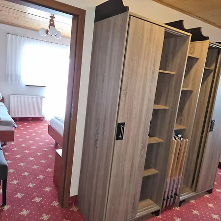 Domki, I Restauracja Wloczega Gąski
