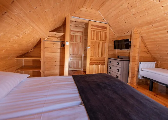 Orman Evi Domki, I Restauracja Wloczega *